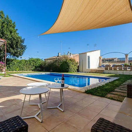 بيت للعطل Yourhouse Bombarda For Groups Up To 10 Guests, Perfect For Cycling يوبي
